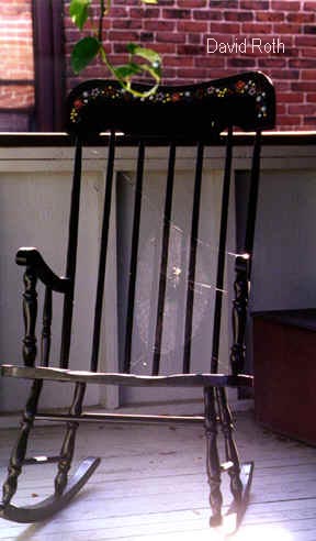 chair.jpg (24957 bytes)